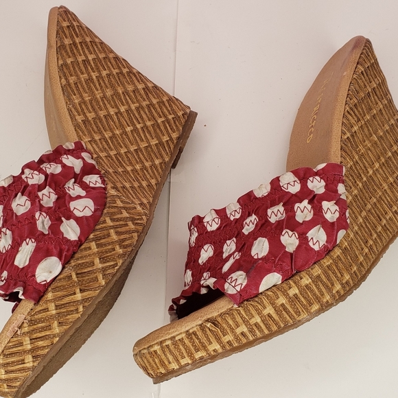 Wedges - Picture 3 of 5